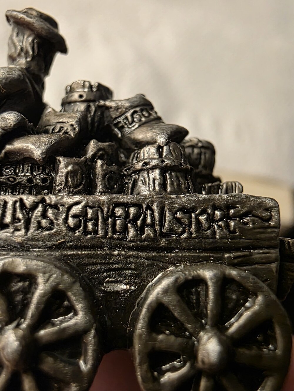 Tullys General Store Vintage  Pewter Wagon And 4 Figures